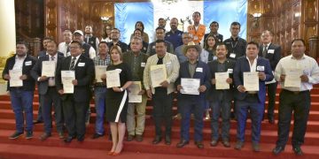 Autoridades locales de Chimaltenango resaltan esfuerzo del Gobierno para llevar desarrollo al interior