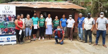 Líderes comunitarios se comprometen con la seguridad alimentaria