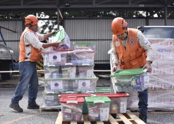 llevan ayuda humanitaria a cuatro regiones.