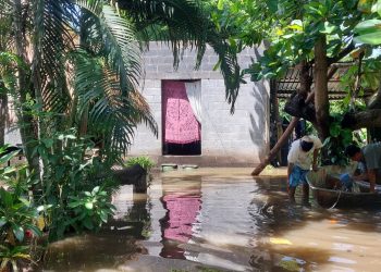 La Conred atiende a familias afectadas por inundaciones.