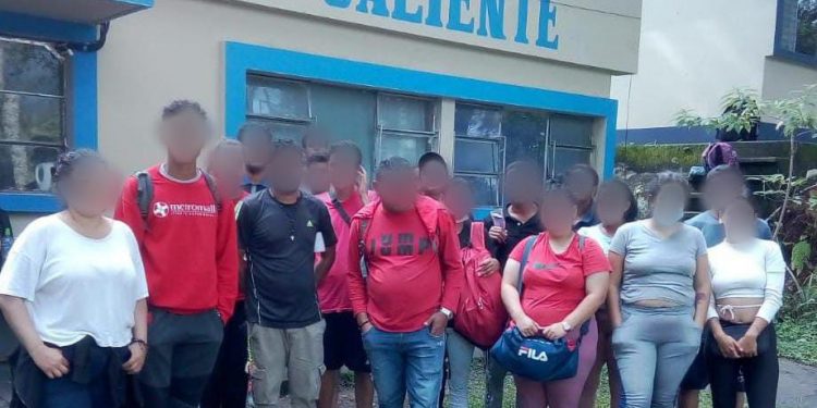 Localizan a grupo de migrantes venezolanos.