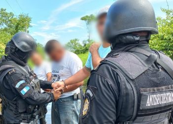 PNC desarticula estructura criminal y decomisa armamento en Masagua