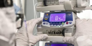 GENES Y COVID-19 GRAVE