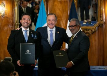 Guatemala y República Dominicana firman Acuerdo de Servicios Aéreos