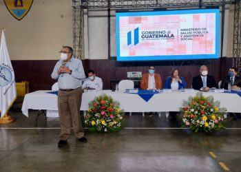 Entregan nombramientos en Huehuetenango