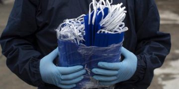 Italia dice adiós a la mascarilla, excepto en transporte público y hospitales