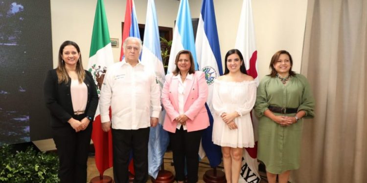 Modifican convenio constitutivo de la Organización Mundo Maya