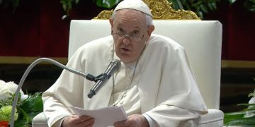 Papa Francisco nombra comité de ética de inversiones