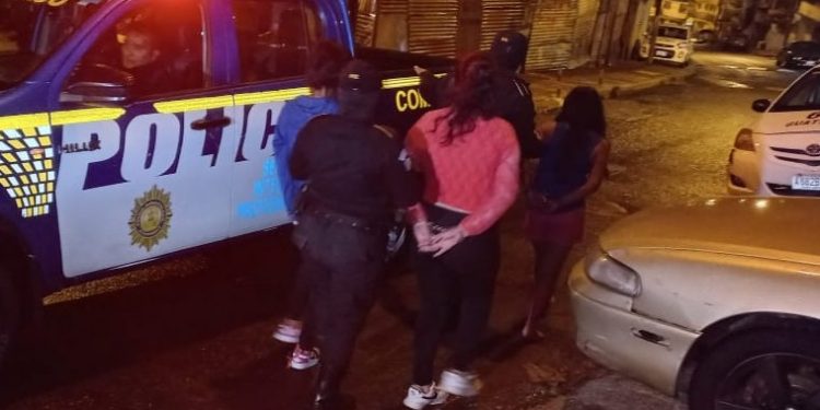 Aprehenden a tres adolescentes que decapitaron a otra