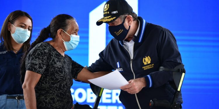 Programa del Adulto Mayor Petén