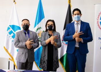 Firman convenio para incluir en administración pública a personas con discapacidad