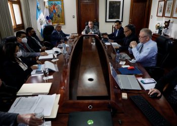 Reunión de seguimiento a proyectos ministeriales por parte del presidente Alejandro Giammatei