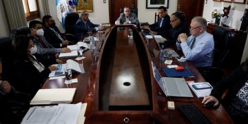 Reunión de seguimiento a proyectos ministeriales por parte del presidente Alejandro Giammatei