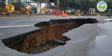 Autoridades buscan solución a socavamiento