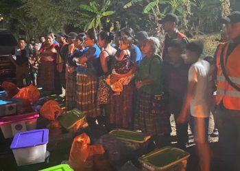 Más de 40 familias afectadas por las lluvias reciben asistencia en Panzós