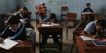 Centros educativos de Guanagazapa tendrán mejores ambientes