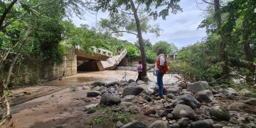 Autoridades coordinan acciones por colapso de puente en San Luis Jilotepeque