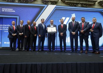 Millonaria inversión de empresa Yazaki apuesta a la generación de empleos en el país