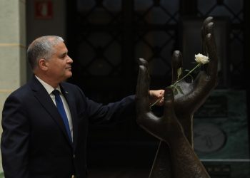 Embajador de Israel en Guatemala es nombrado mensajero de la paz