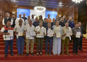 Gobierno y autoridades locales de Escuintla dan seguimiento a 95 compromisos presidenciales