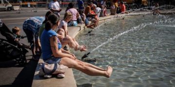 Milán invita a sus ciudadanos a ahorrar agua y cierra fuentes ante la sequía