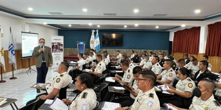 Fortalecen proyecto Policía Comunitaria Fase II