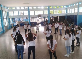 Fomentan desarrollo de jóvenes