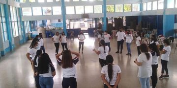 Fomentan desarrollo de jóvenes