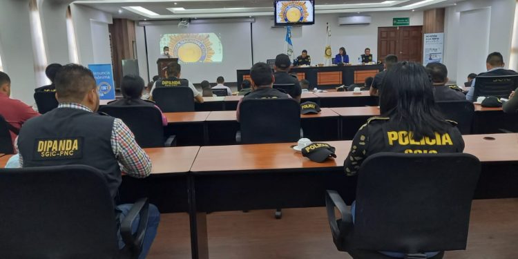 Reconocen labor de investigadores de la División Nacional contra el Desarrollo de las Pandillas