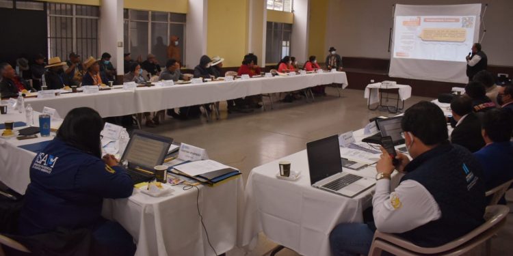 Dan seguimiento a mesa técnica entre la Municipalidad de Quetzaltenango y líderes del Valle de Palajunoj