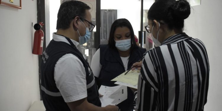 Llevan a cabo inspecciones para verificar el cumplimiento del bono 14