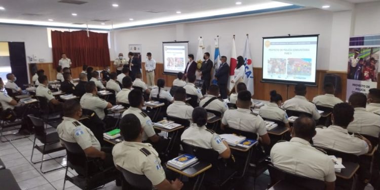 Proyecto Policía Comunitaria promueve la prevención del delito