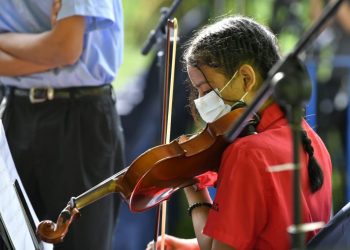 Mandatario valora apoyo a menores en el arte de la música