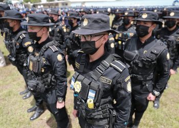 Mandatario destaca importancia de la transformación de la PNC