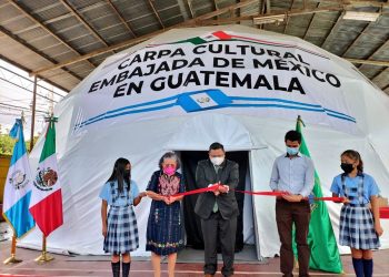 Carpa Cultural de la Embajada de México llega a Chimaltenango