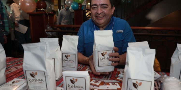 Mides impulsa emprendimiento de guatemaltecos