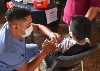 Promueven la inmunización de niños contra el COVID-19