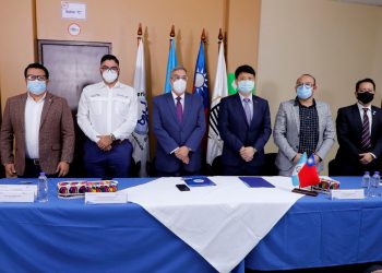 Impulsan proyectos para fortalecer áreas de atención en el San Juan de Dios