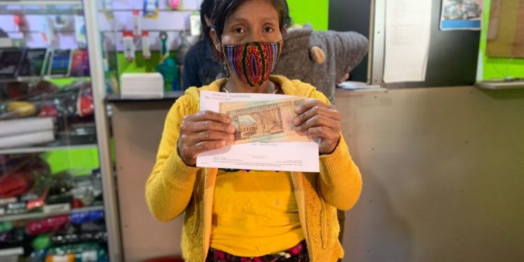 Programa del Bono Social beneficia a la población vulnerable del país .