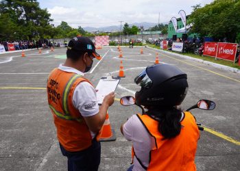 Programa tacones y rueda se realizó en Cenma