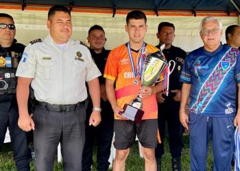 Comisaría 21 celebra aniversario con actividad deportiva