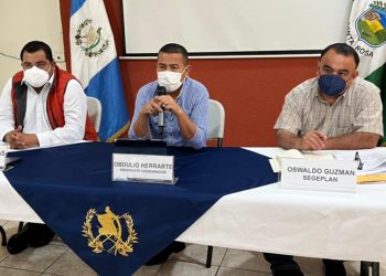 Santa Rosa culmina firma de convenios para ejecución de obras