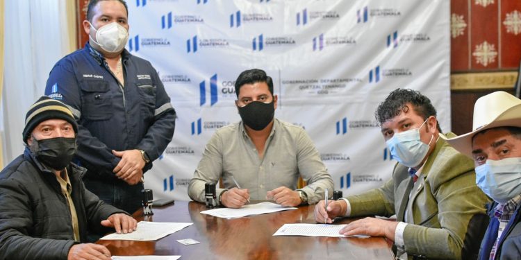Quetzaltenango finaliza proceso para ejecución de 139 obras