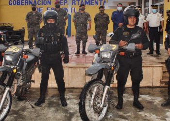 Elementos del Grupo de Reacción Inmediata Lobos refuerzan seguridad en Escuintla