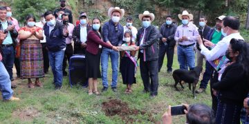 Mejoramiento de escuela contribuirá a la calidad educativa en Comitancillo