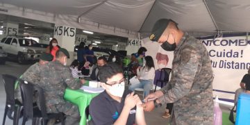 Ejército reitera el compromiso para seguir apoyando jornadas de vacunación contra COVID-19