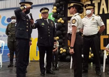 Eligen a niña directora general de la pnc