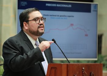 MEM: Precios de los combustibles no regresarán a la normalidad si persiste la crisis entre Rusia y Ucrania