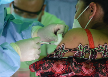 instan a vacunarse contra vph