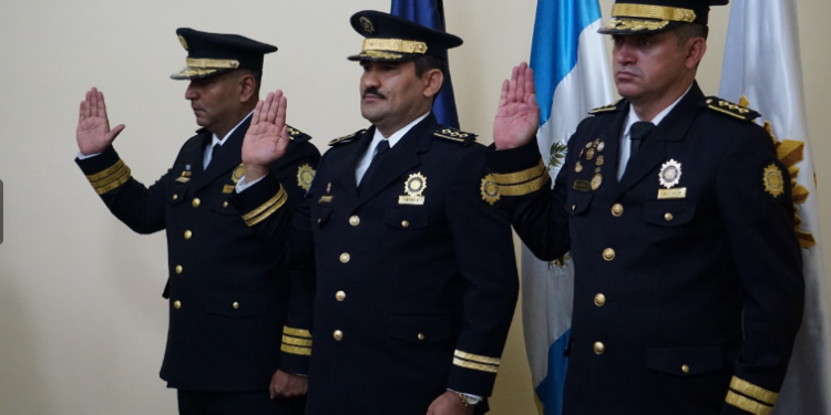 nombran nuevos subdirectores de la pnc